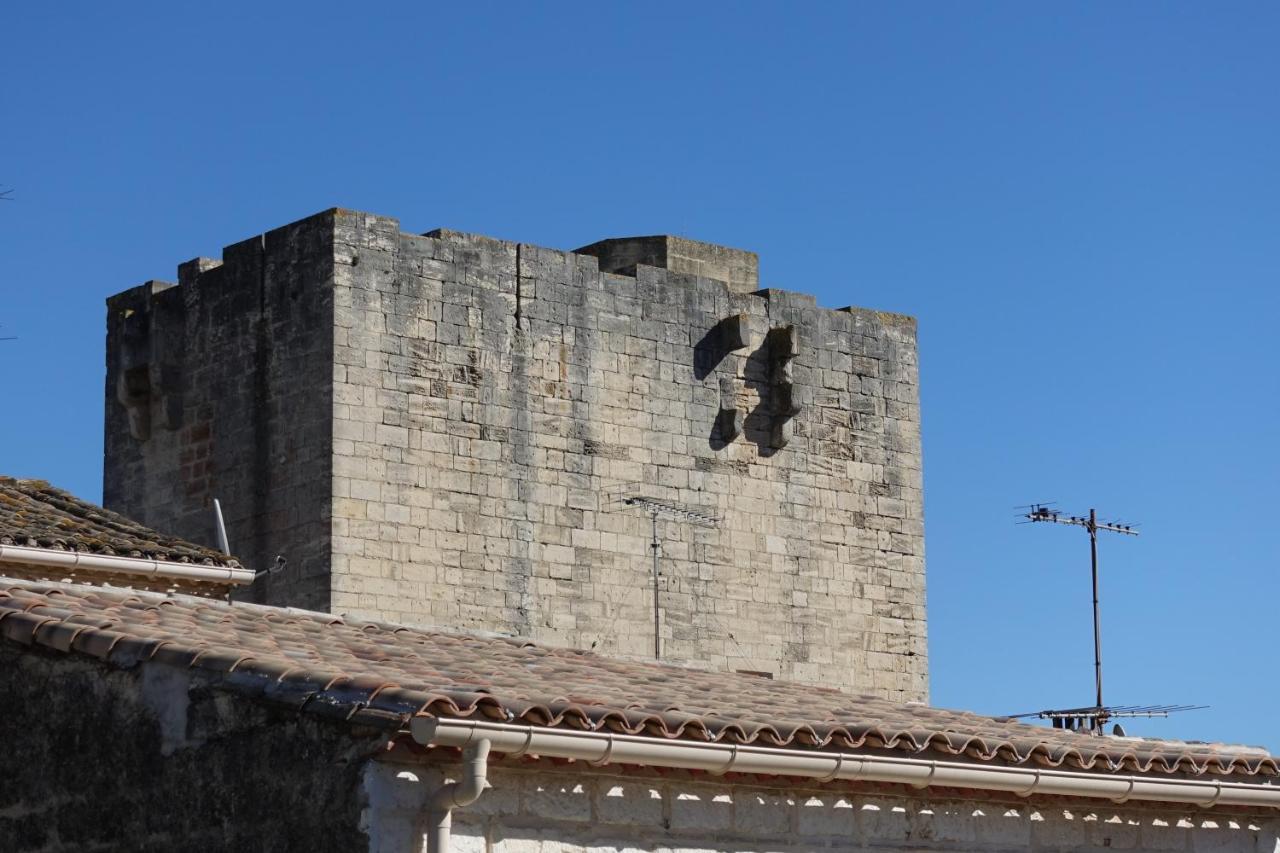 Bel Appartement Terrasse 4 Etoiles Intra Muros Aigues-Mortes Eksteriør bilde